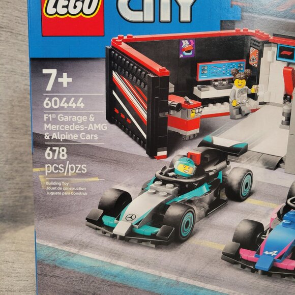 Lego City F1 Garage & Mercedes-AMG & Alpine Cars 60444 - Picture 2 of 11